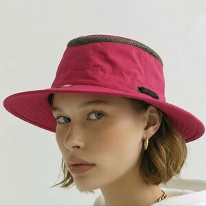 Women’s Pink Outdoor Bucket Hat with Breathable Mesh Trim